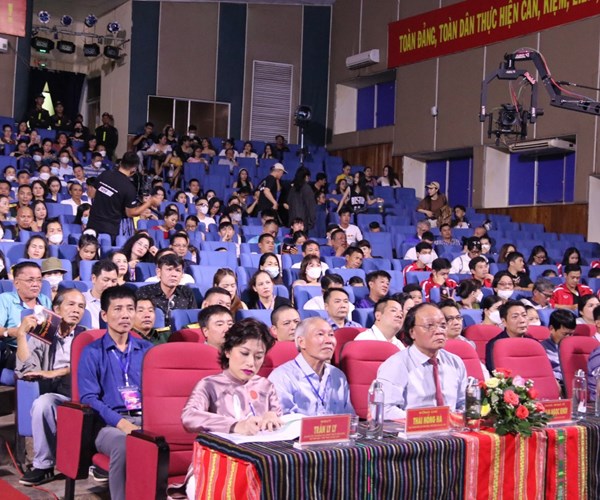 Khai mạc Liên hoan Ca Múa Nhạc toàn quốc (đợt 2): Hứa hẹn nhiều chương trình chất lượng cao - Anh 6