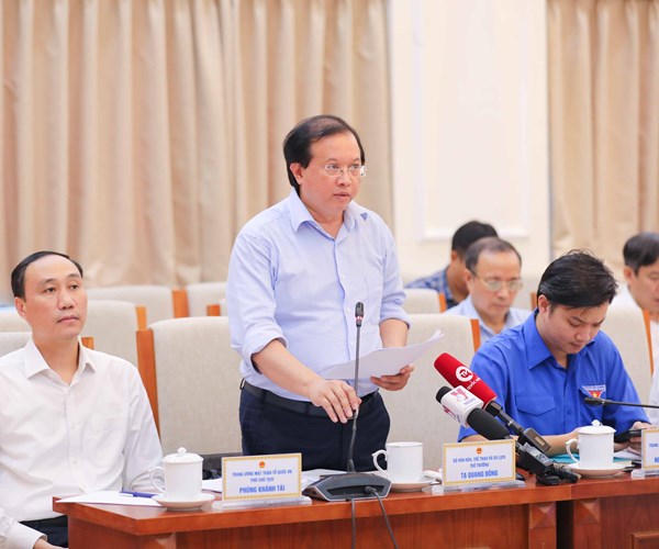 Văn hóa học đường là môi trường quan trọng để rèn luyện và giáo dục thế hệ trẻ - Anh 7