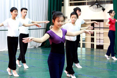 Bộ GD&ĐT đồng ý với đề xuất của Bộ VHTTDL cho các trường nghệ thuật giảng dạy Chương trình giáo dục phổ thông, giáo dục từ xa - Anh 1