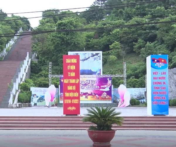 Sẵn sàng cho Lễ khai mạc Ngày hội giao lưu VHTTDL vùng biên giới Việt Nam-Lào - Anh 6