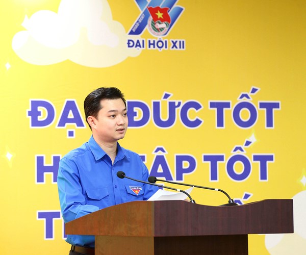 Nhiều hoạt động rèn luyện các giá trị tốt đẹp cho học sinh THPT - Anh 1