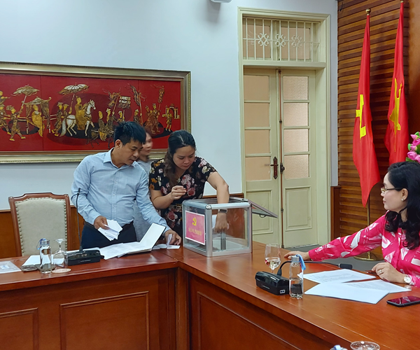 Bộ VHTTDL: Tổ chức bốc thăm lựa chọn ngẫu nhiên cán bộ được xác minh tài sản - Anh 4