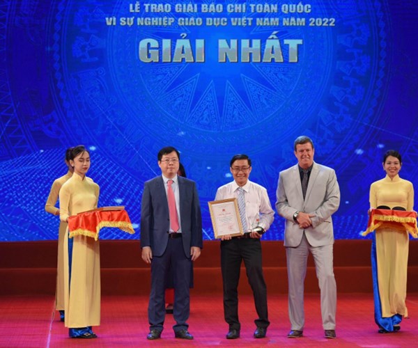 Trao Giải báo chí toàn quốc 