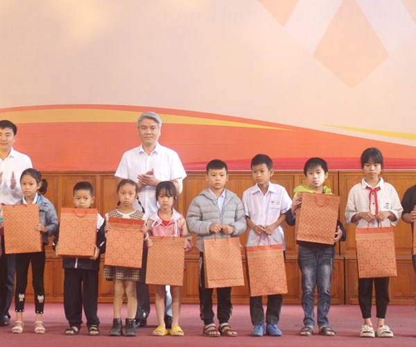 Hải Dương thúc đẩy bình đẳng giới, xóa bỏ bạo lực với phụ nữ và trẻ em - Anh 1