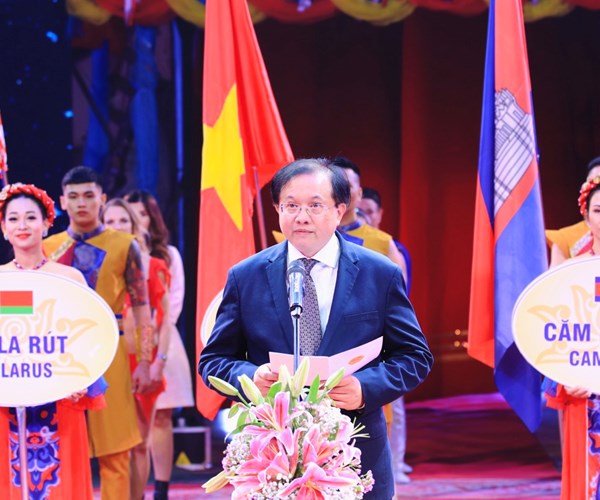 Liên hoan Xiếc quốc tế năm 2022: Cơ hội để được xem những pha trình diễn xiếc ngoạn mục - Anh 1