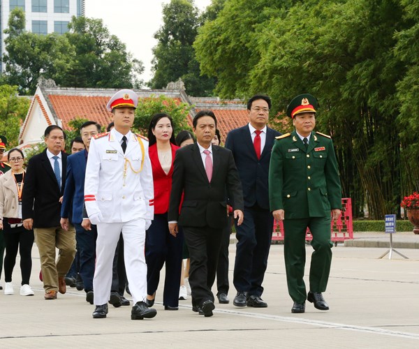 Lễ xin lửa, rước đuốc Đại hội Thể thao toàn quốc lần thứ IX - Anh 2