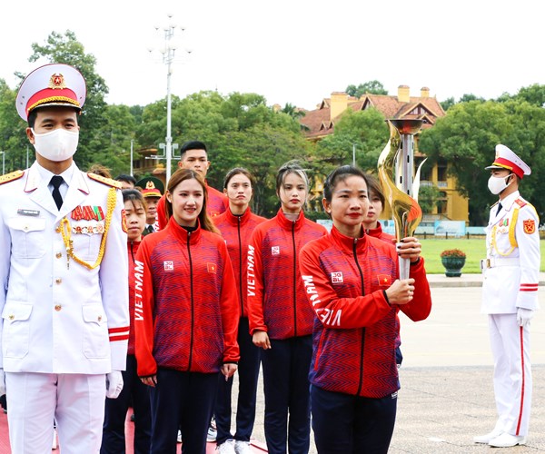Lễ xin lửa, rước đuốc Đại hội Thể thao toàn quốc lần thứ IX - Anh 4