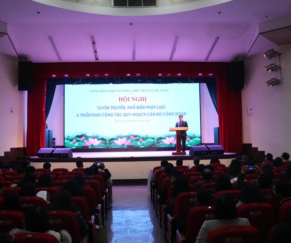 Công đoàn Bộ VHTTDL: Tuyên truyền, phổ biến pháp luật và triển khai công tác quy hoạch cán bộ công đoàn - Anh 7