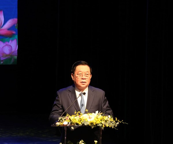 Tặng thưởng các tác phẩm lý luận, phê bình văn học, nghệ thuật xuất bản năm 2021 - Anh 1