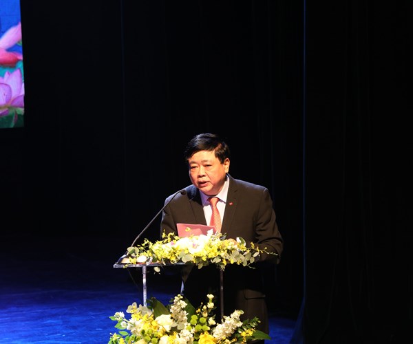 Tặng thưởng các tác phẩm lý luận, phê bình văn học, nghệ thuật xuất bản năm 2021 - Anh 3