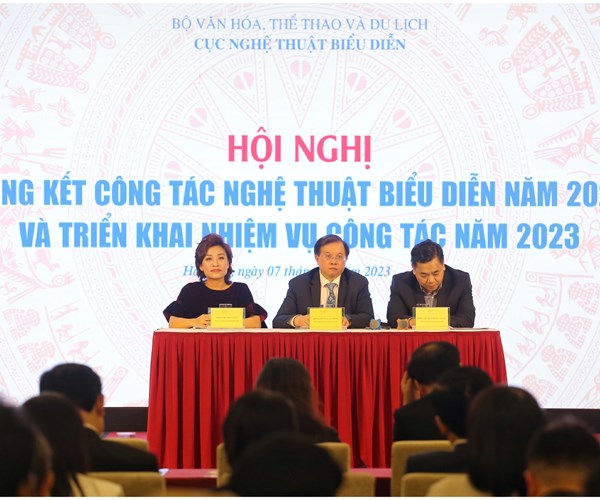 Tăng cường đầu tư hơn nữa cho lĩnh vực nghệ thuật biểu diễn - Anh 1