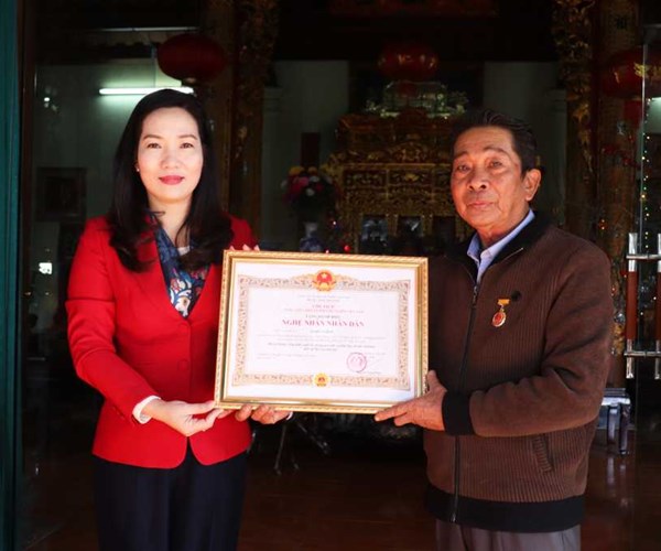 Quảng Ninh trao tặng danh hiệu “Nghệ nhân nhân dân