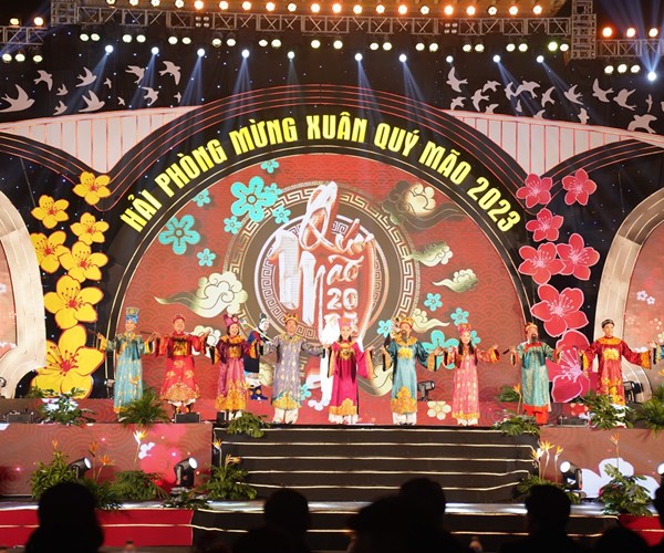 Rực rỡ Chương trình nghệ thuật “Hải Phòng Mừng Xuân Quý Mão 2023” - Anh 1