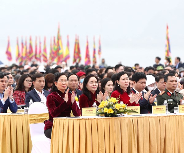 Tung bung khai hoi Xuan Tam Chuc Quy Mao 2023 - Anh 1