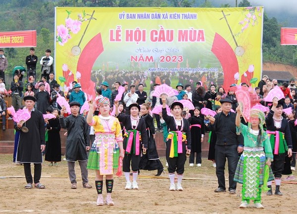 Độc đáo lễ hội Lồng Tồng của người Tày ở Kiến Thành - Anh 1