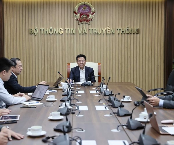 Doanh nghiệp viễn thông cam kết đảm bảo kết nối Internet đi quốc tế - Anh 1