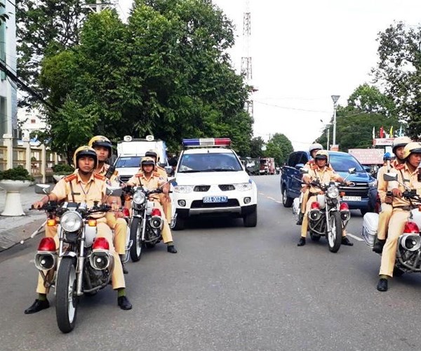 Kiên Giang chú trọng xây dựng văn hóa giao thông an toàn - Anh 1
