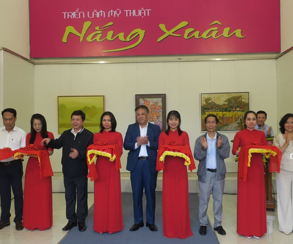 Hải Phòng khai mạc triển lãm mỹ thuật 
