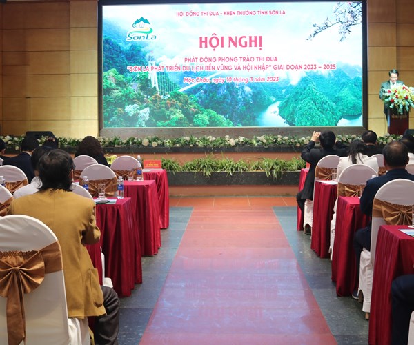 Sơn La phát triển du lịch bền vững và hội nhập - Anh 1