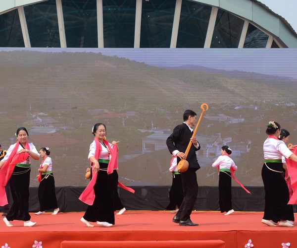 Dien Bien san sang cho dem khai mac Le hoi Hoa Ban 2023 - Anh 4