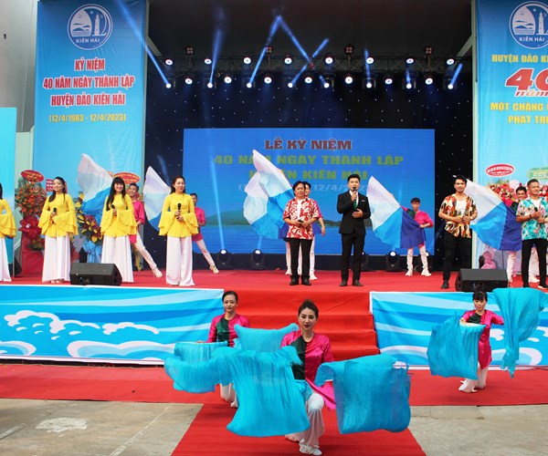 Kiên Hải sau 40 năm chuyển mình mạnh mẽ - Anh 1