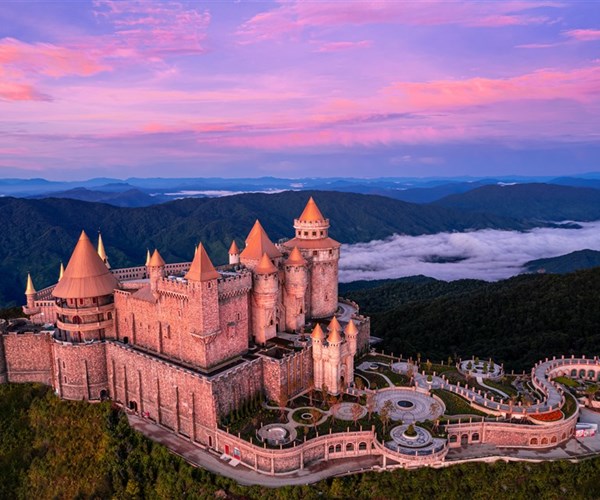 Những trải nghiệm kỳ thú không nên bỏ lỡ tại Sun World Ba Na Hills - Anh 3