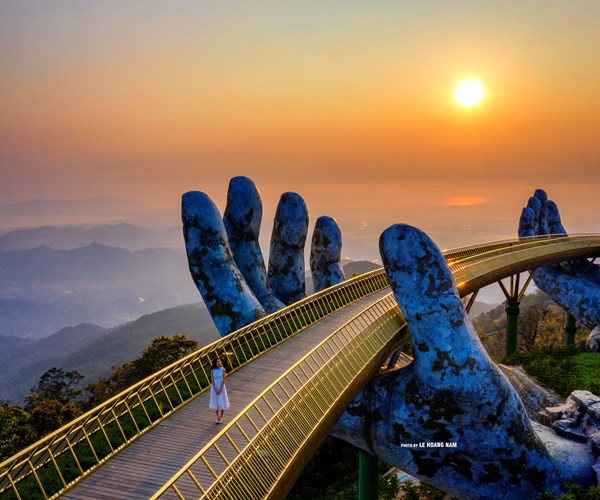 Dịch vụ từ tâm và những điều không có trong “sách vở” - Anh 1