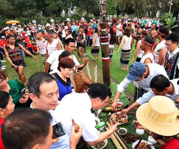 Le Nho R’he- net van hoa truyen thong doc dao cua nguoi Ma - Anh 12