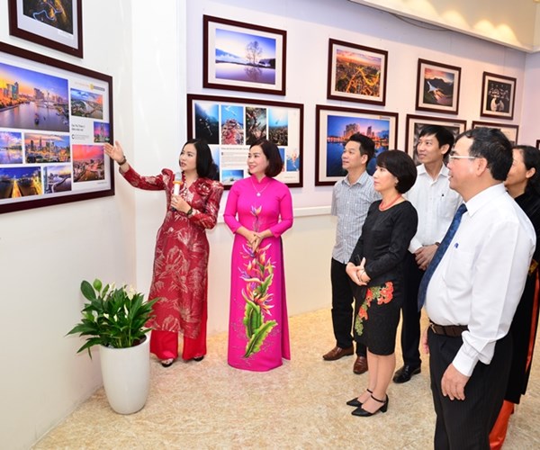 Triển lãm Ảnh nghệ thuật Việt Nam, tranh cổ động Hải Dương 2023 - Anh 2