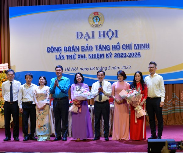 Công đoàn Bảo tàng Hồ Chí Minh: Tổ chức thành công Đại hội cấp cơ sở - Anh 2