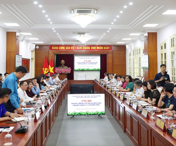 Bộ VHTTDL: Chung tay hỗ trợ làm nhà đại đoàn kết cho hộ nghèo của tỉnh Điện Biên - Anh 3