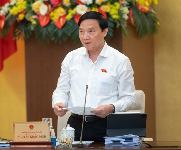 Thống nhất đề nghị xây dựng dự án Luật Chuyển đổi giới tính - Anh 1
