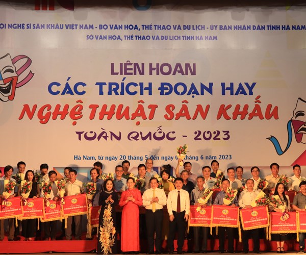 Khai mạc Liên hoan các trích đoạn hay nghệ thuật sân khấu toàn quốc năm 2023 - Anh 1