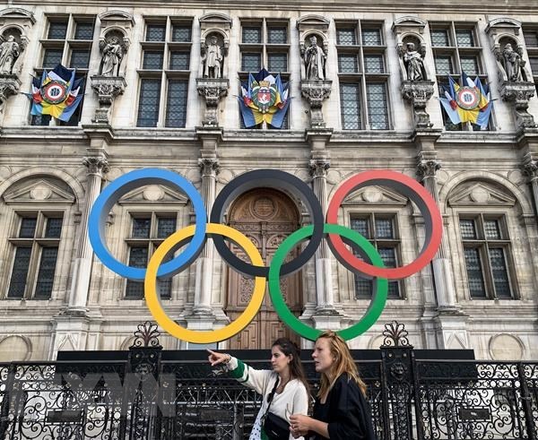 Hàng trăm nghìn người được tham dự miễn phí lễ khai mạc Olympic Paris - Anh 1
