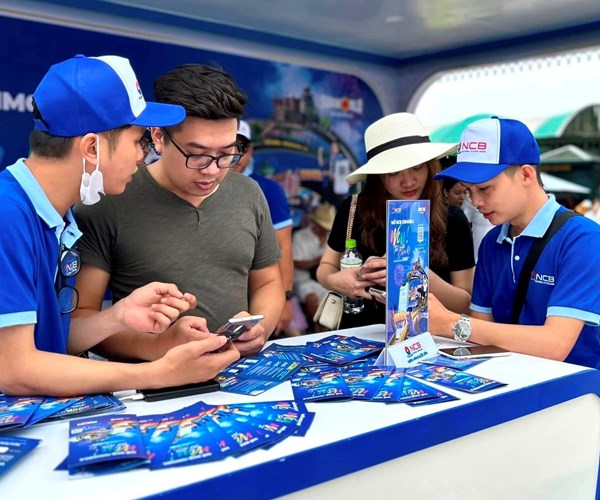 Theo chân Gen Z khám phá Bà Nà Hills với “tuyệt chiêu