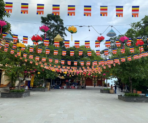 Nhiều hoạt động và nghi lễ trang trọng tại Lễ vía Bà Linh Sơn Thánh Mẫu 2023 - Anh 4