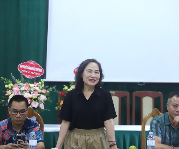 Chủ tịch Hội Nghệ sĩ Sân khấu VN: Nhờ báo chí mà sân khấu không phải chịu cảnh “áo gấm đi đêm” - Anh 1