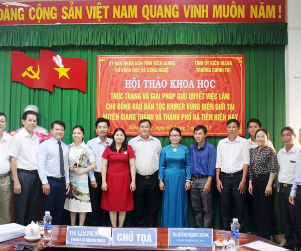 Kiên Giang tìm giải pháp giải quyết việc làm cho đồng bào Khmer - Anh 2