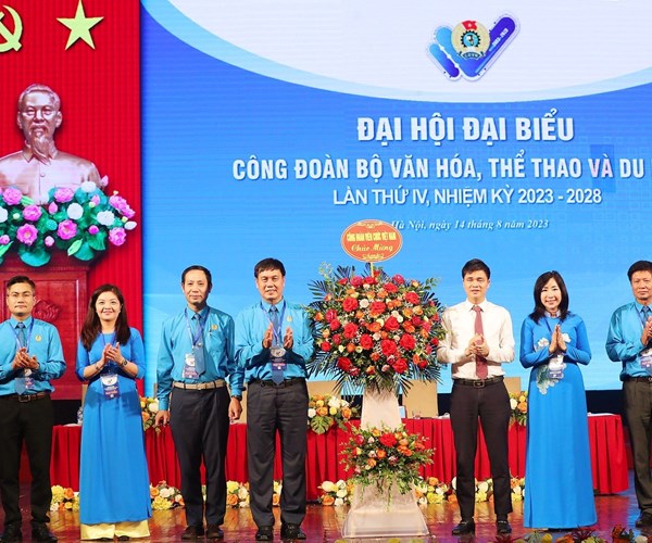 Đại hội Công đoàn Bộ VHTTDL lần thứ IV nhiệm kỳ 2023 – 2028 - Anh 3