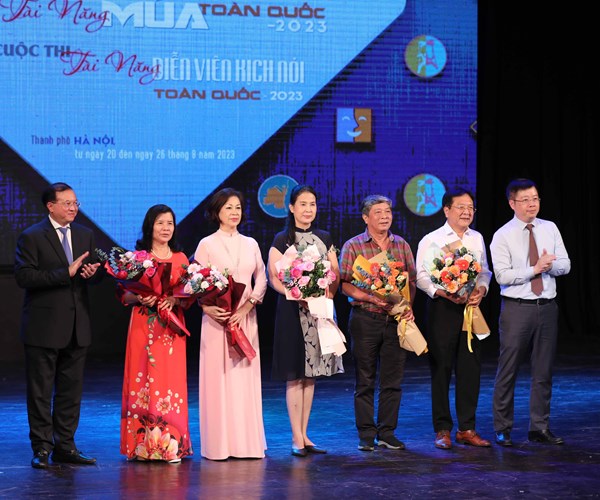 Khai mạc ba cuộc thi tài năng nghệ thuật toàn quốc tại Hà Nội - Anh 2