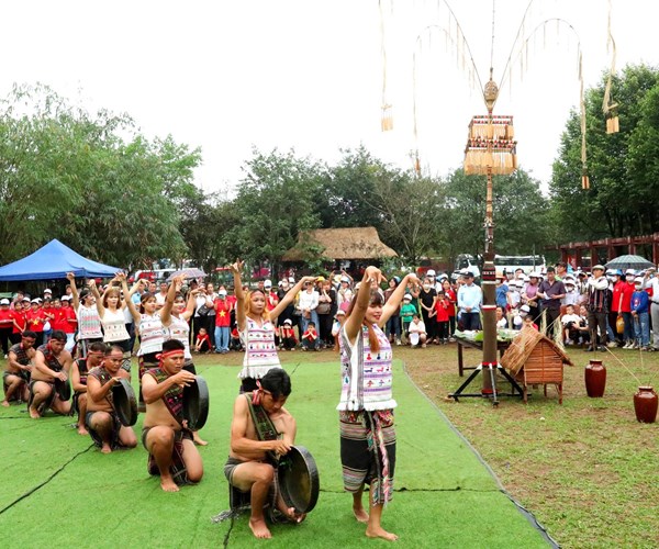 Năm tỉnh tham gia Ngày hội VHTTDL các dân tộc vùng Tây Nguyên - Anh 2