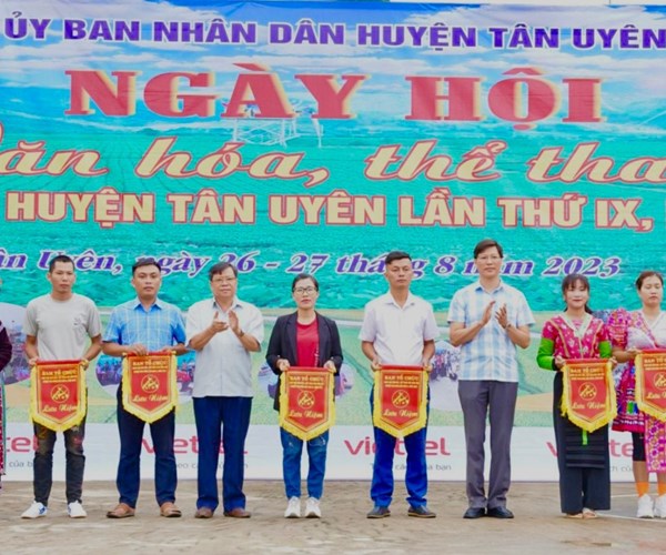 Trải nghiệm không gian văn hóa, thể thao đặc sắc các dân tộc ở Tân Uyên - Anh 1