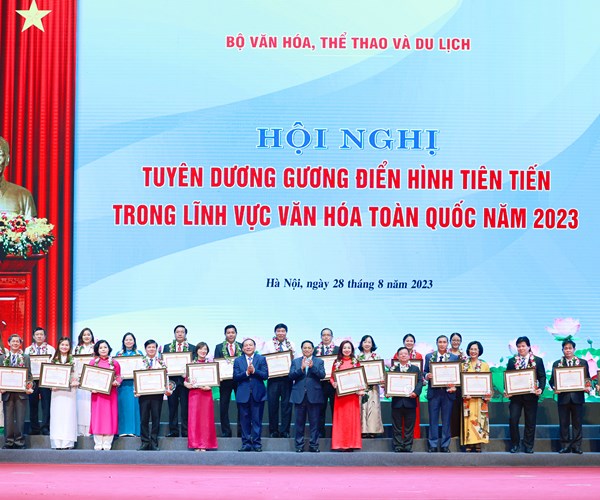 Lan toả lối sống đẹp, trách nhiệm trong thanh thiếu nhi Thủ đô - Anh 4