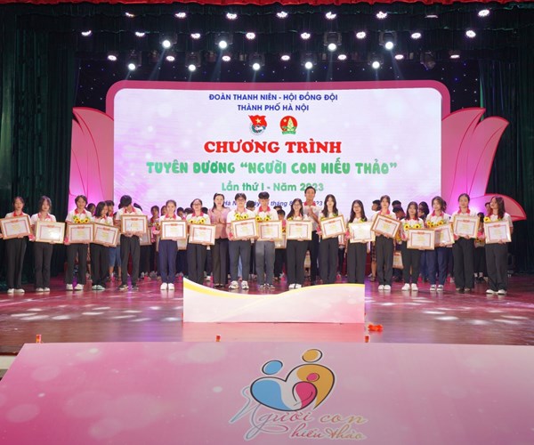 Lan toả lối sống đẹp, trách nhiệm trong thanh thiếu nhi Thủ đô - Anh 5
