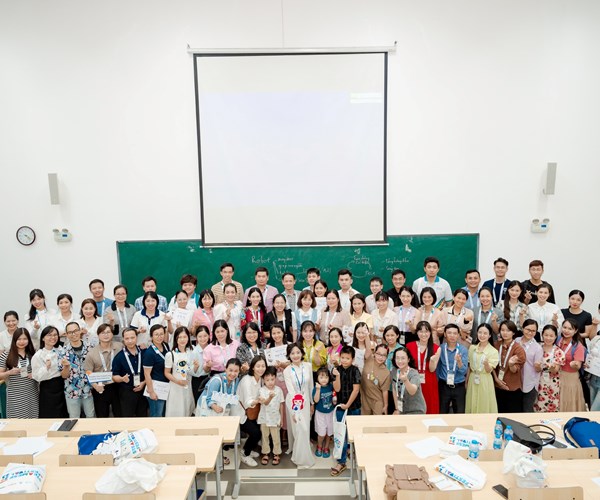 Nhiều trải nghiệm cho trẻ em trong Ngày hội Khám phá STEAM “STEAMese Festival 2023