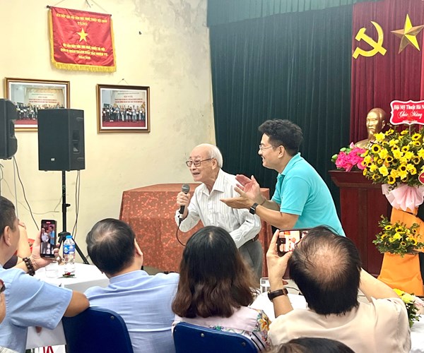 Hội Sân khấu Hà Nội tổ chức lễ giỗ Tổ nghề - Anh 5