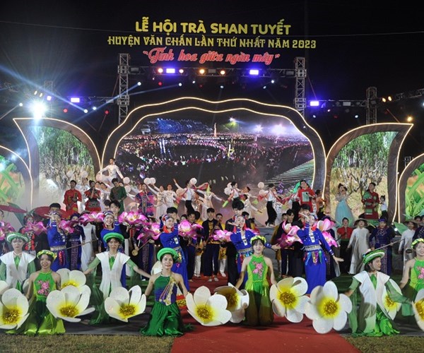 'Lễ hội Trà Shan tuyết - Tinh hoa giữa ngàn mây' - Anh 1