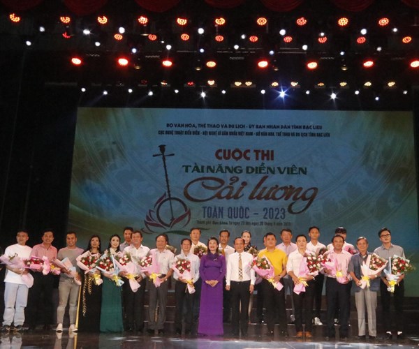 Khai mạc Cuộc thi Tài năng diễn viên cải lương toàn quốc - Anh 1