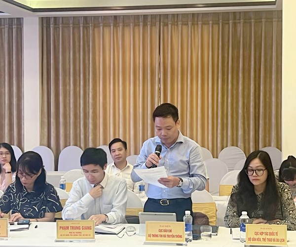 Tháo gỡ khó khăn, tạo hành lang pháp lý cho văn học, nghệ thuật phát triển - Anh 4