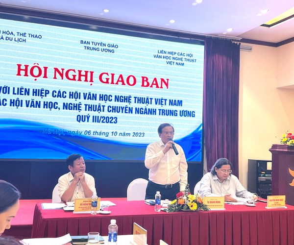 Tháo gỡ khó khăn, tạo hành lang pháp lý cho văn học, nghệ thuật phát triển - Anh 1